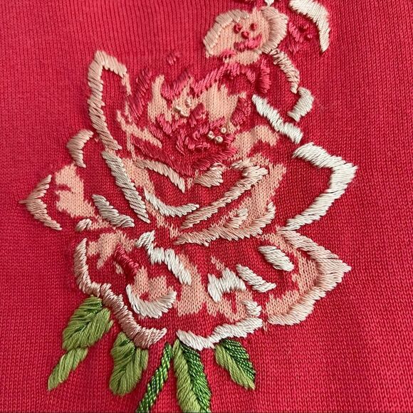 Vintage Emma James Liz Claiborne Embroidered Rose Short Sleeve Sweater Petite SP - Picture 2 of 6